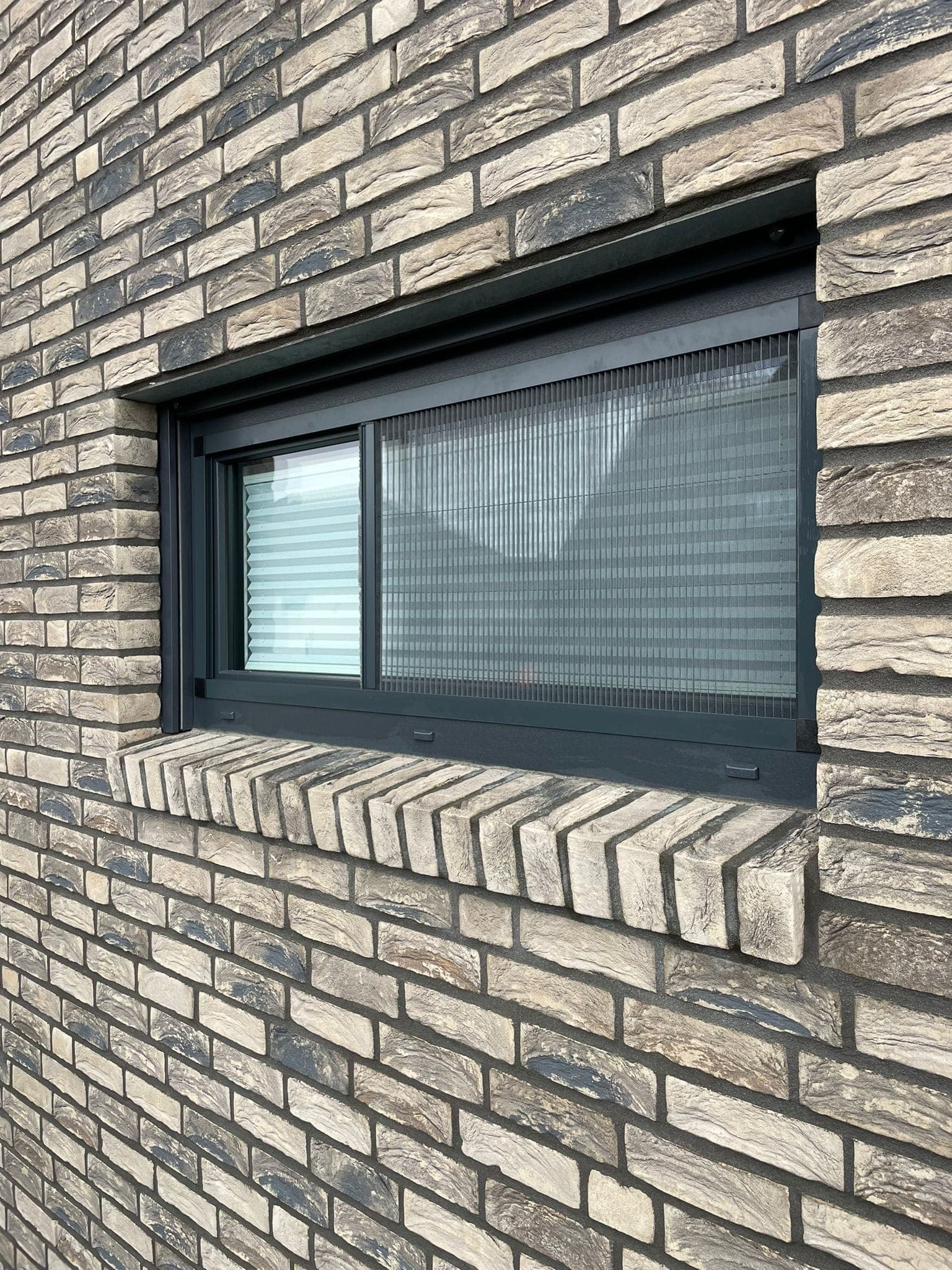 Referenzbild zu Insektenschutz oder einer ergänzenden Ausbaustufe 1