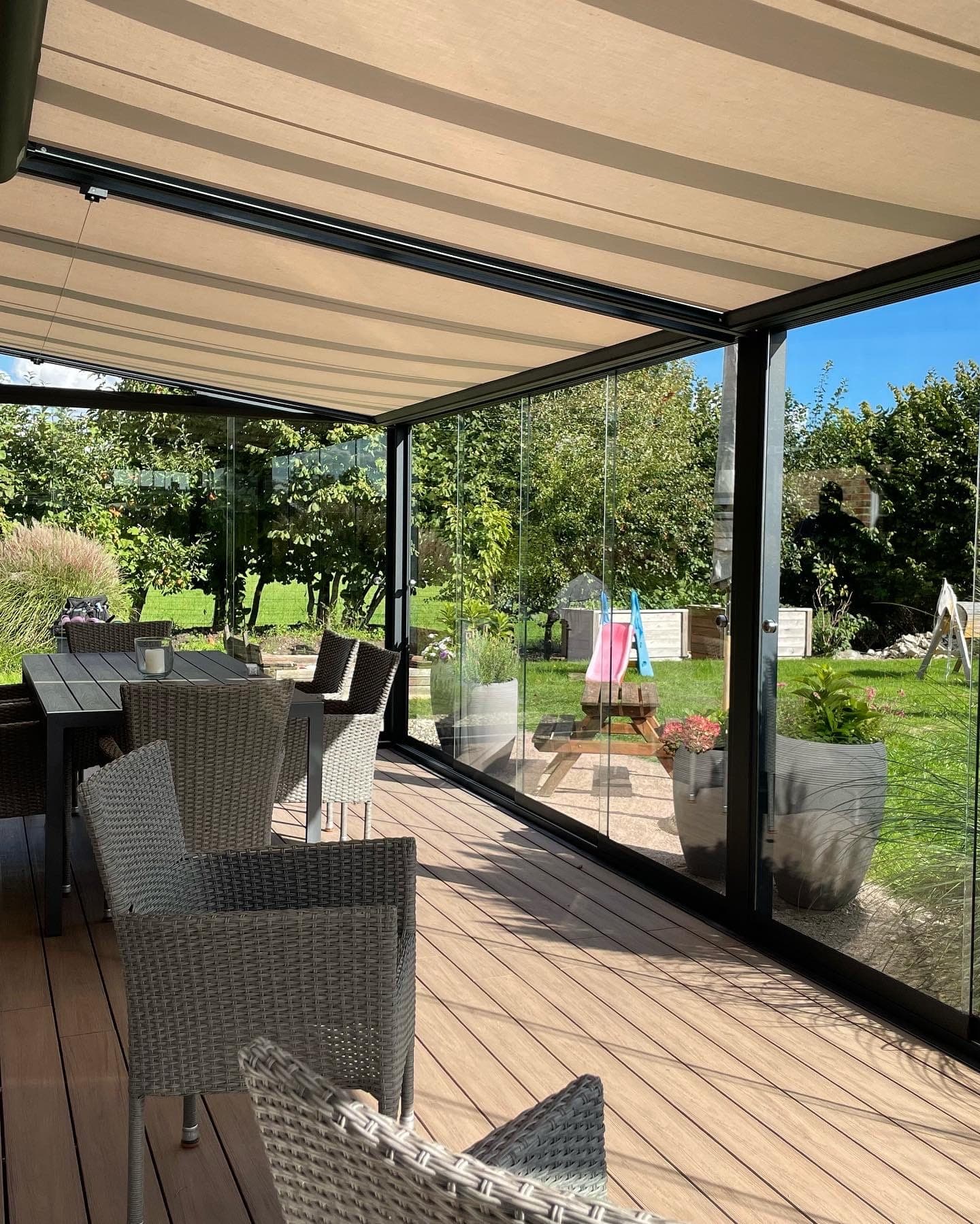 Referenzbild zu Insektenschutz oder einer ergänzenden Ausbaustufe 8