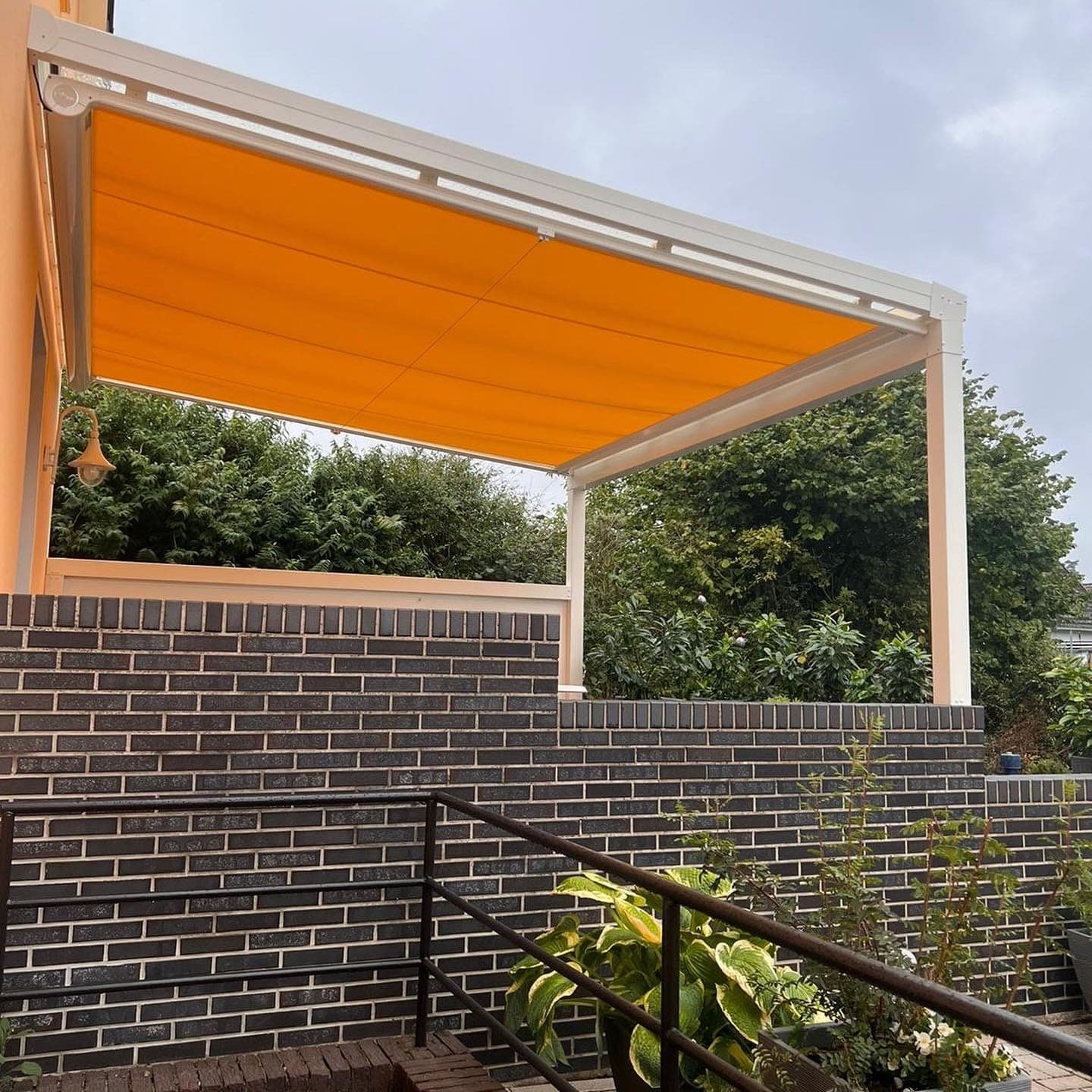 Referenzbild zu Insektenschutz oder einer ergänzenden Ausbaustufe 9