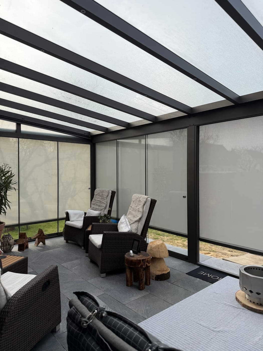 Verglasung oder seitlicher Abschluss von DS Veranda 04